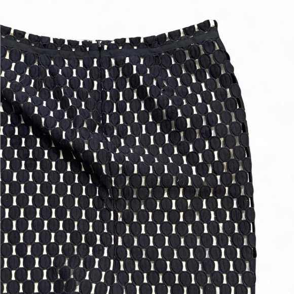 Elegant black and White  Women's Skirt - Picture 5 of 5